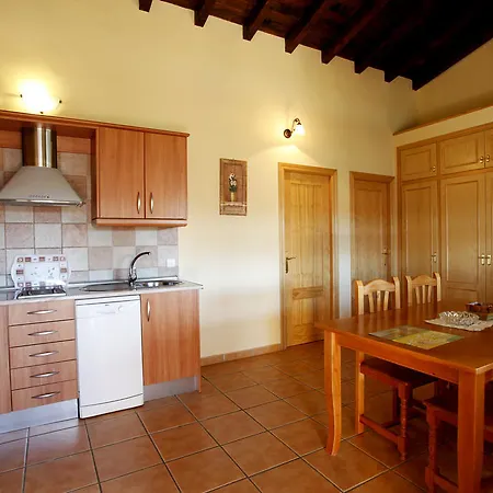 Casas Rurales Fuente Del Aliso 헤바스