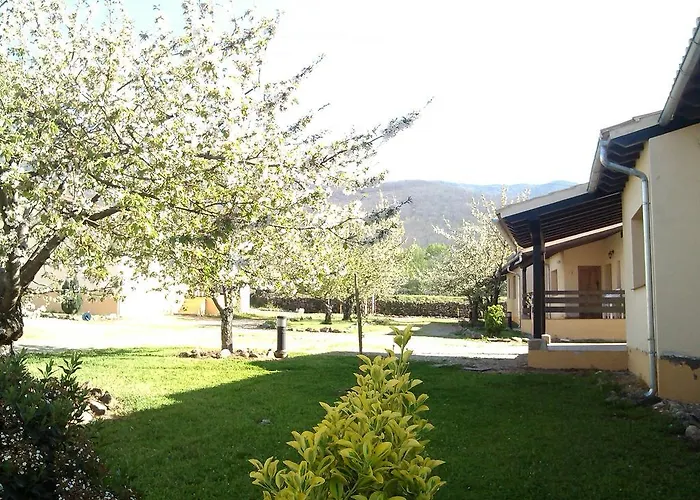 Летний дом Casas Rurales Fuente Del Aliso Хервас