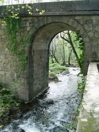 Casas Rurales Fuente Del Aliso Хервас