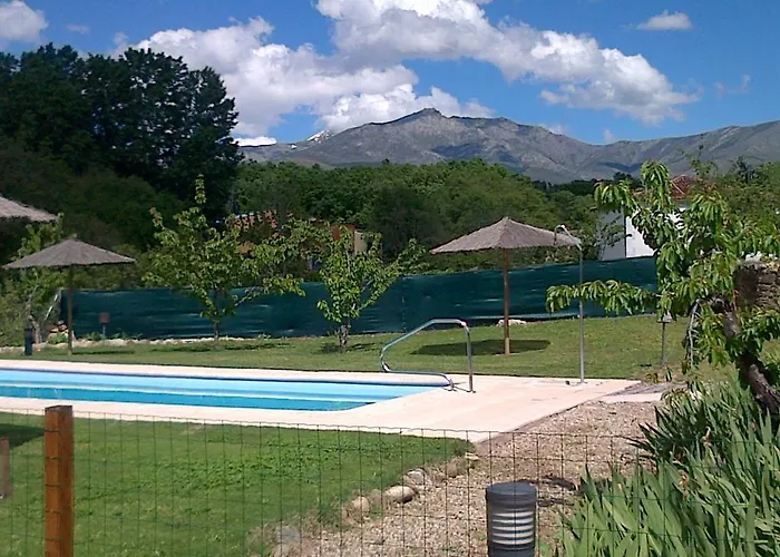 Casas Rurales Fuente Del Aliso Хервас