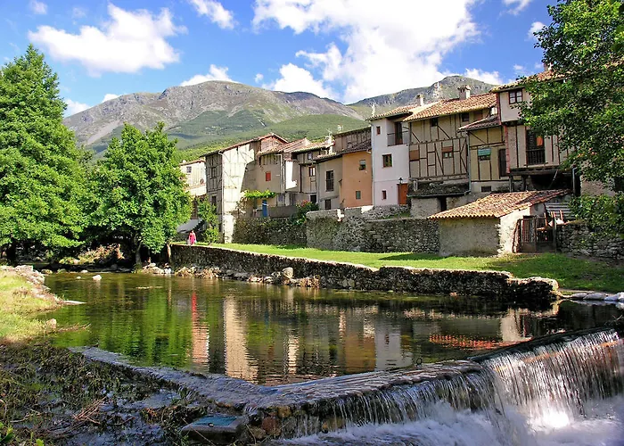 Casas Rurales Fuente Del Aliso Хервас