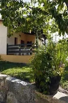 Casas Rurales Fuente Del Aliso * Хервас